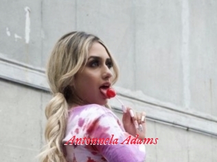 Antonnela_Adams