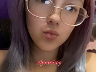 Alyxxxis69