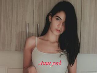 Anne_york