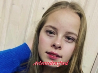 Arlettedensford