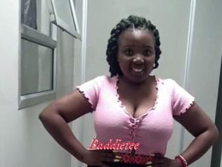Baddietee