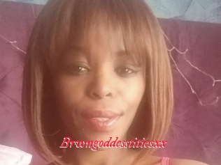 Brwngoddesstitiesxx