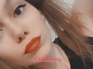 Charlottee69