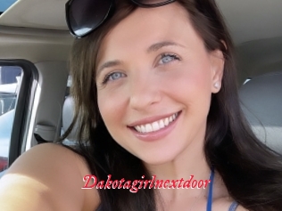 Dakotagirlnextdoor