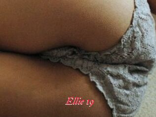 Ellie_19