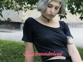 Greta_in_wonderland