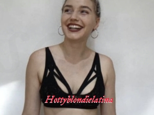 Hottyblondielatina