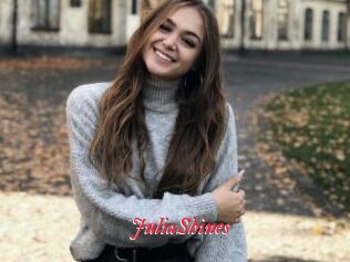 JuliaShines