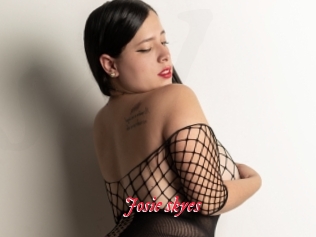 Josie_skyes