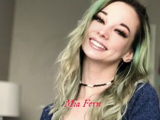 Mia_Fern