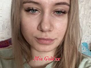 Mia_Gold_xx