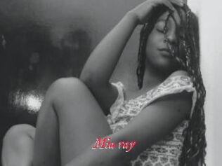 Mia_ray