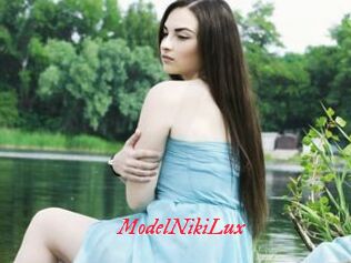 ModelNikiLux