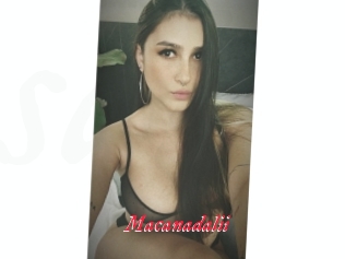 Macanadalii