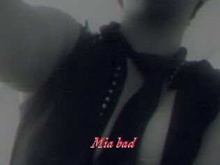 Mia_bad
