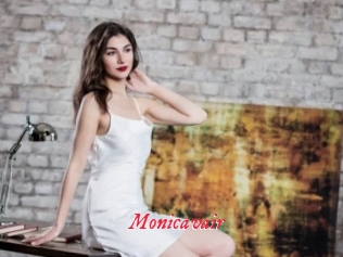 Monicavair
