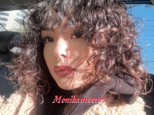 Monikamoores