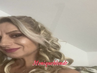 Moniqueblonde