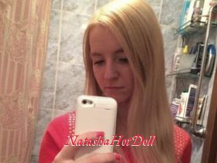 NatashaHotDoll_