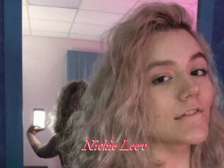 Nickie_Leev