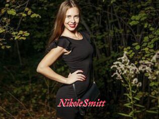 NikoleSmitt