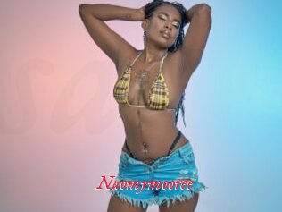 Naomymooree