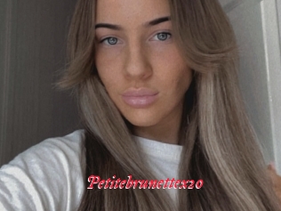 Petitebrunettex20