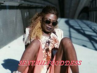 SEXYMILFGODDESS