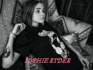 SOPHIE_RYDER