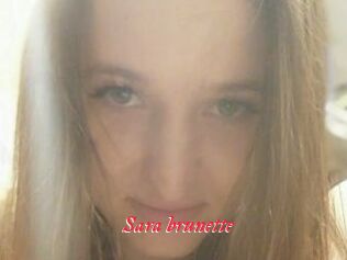 Sara_brunette
