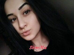 ShineMia