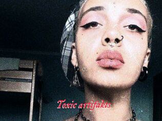 Toxic_artifakts
