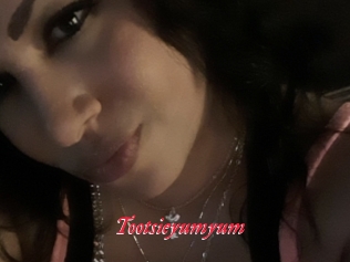 Tootsieyumyum