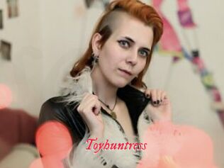 Toyhuntress